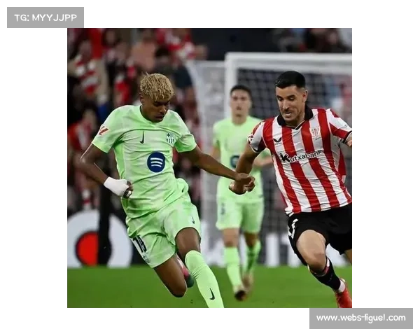 巴萨对阵毕巴，对手球员桑塞特第52分钟被直红罚下